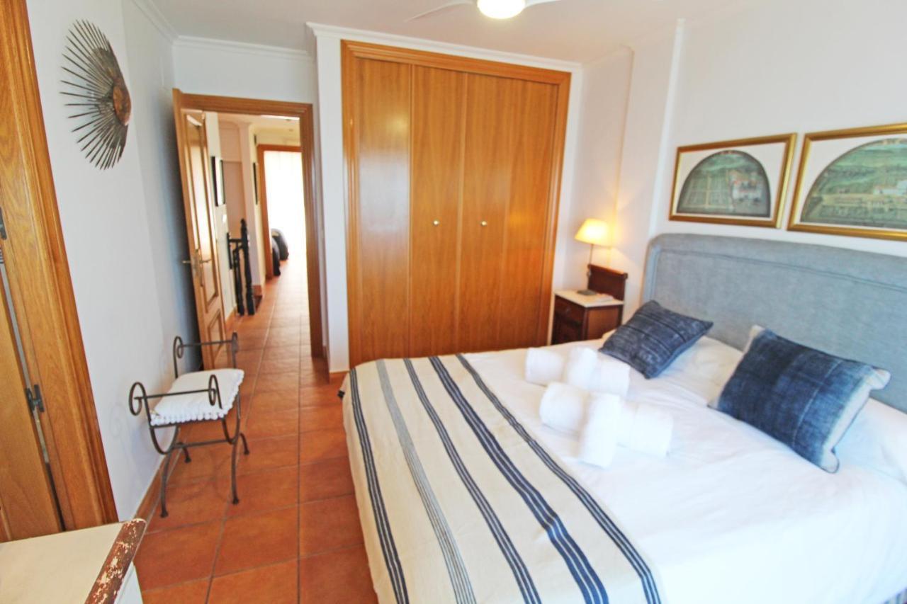 דירות אל קאמפיו Atico Duplex De Lujo Frente Al Mar. 1A Linea Playa מראה חיצוני תמונה